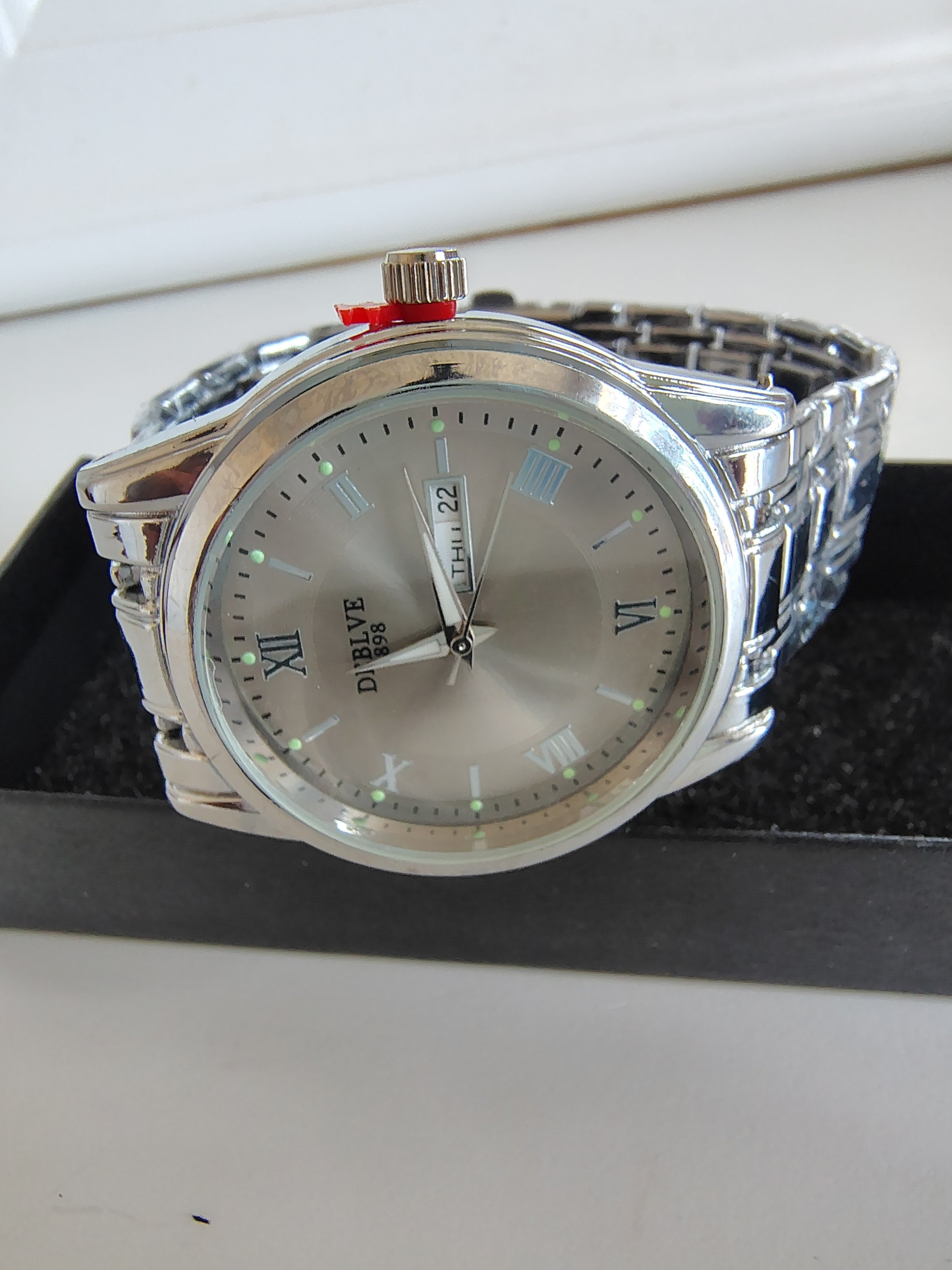Diblve Silver Mens Stainless Steel Watch With DayDate